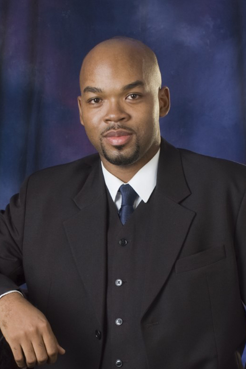 Dejan Holder